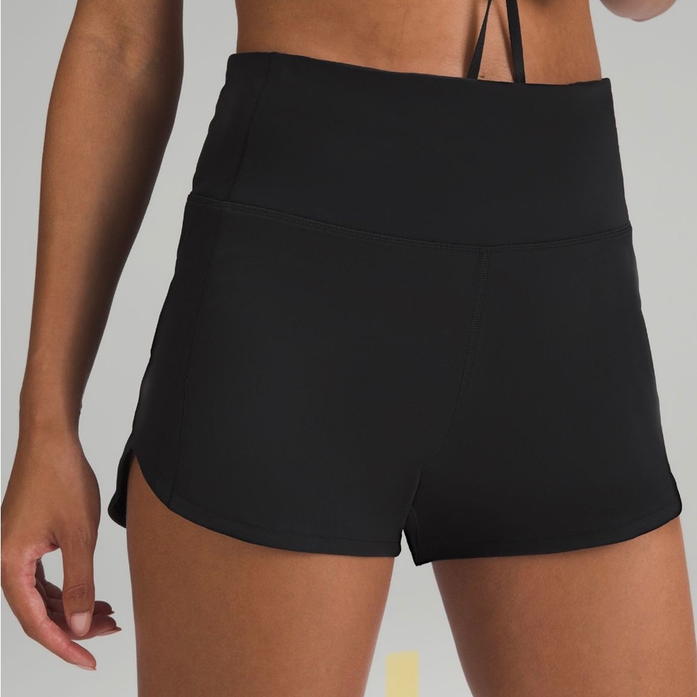 Black Lululemon Speed Up High Rise Lined 4” Short